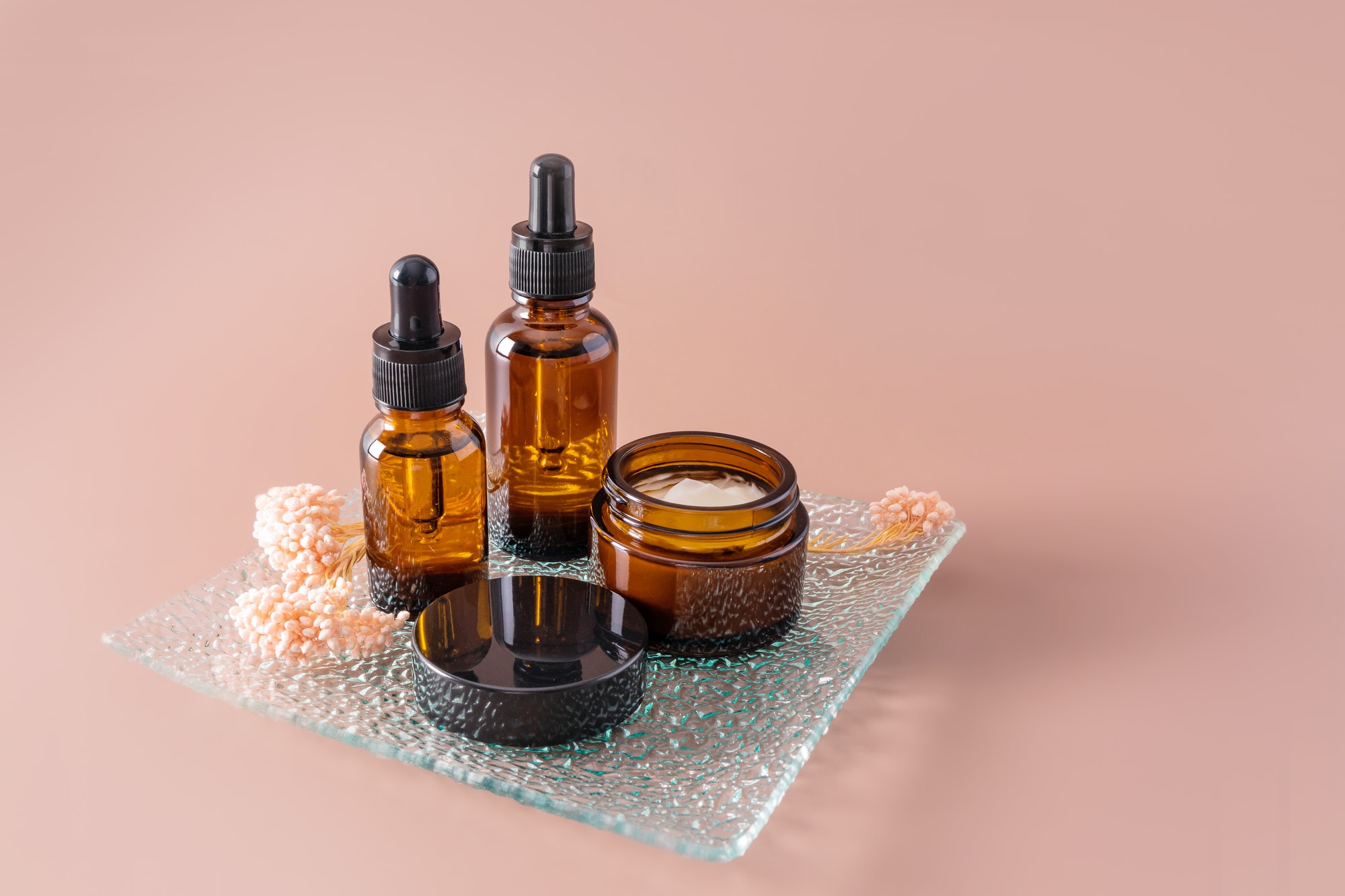 Multifunctional moisturizing serum and cream for face and body skin care in a cosmetic set